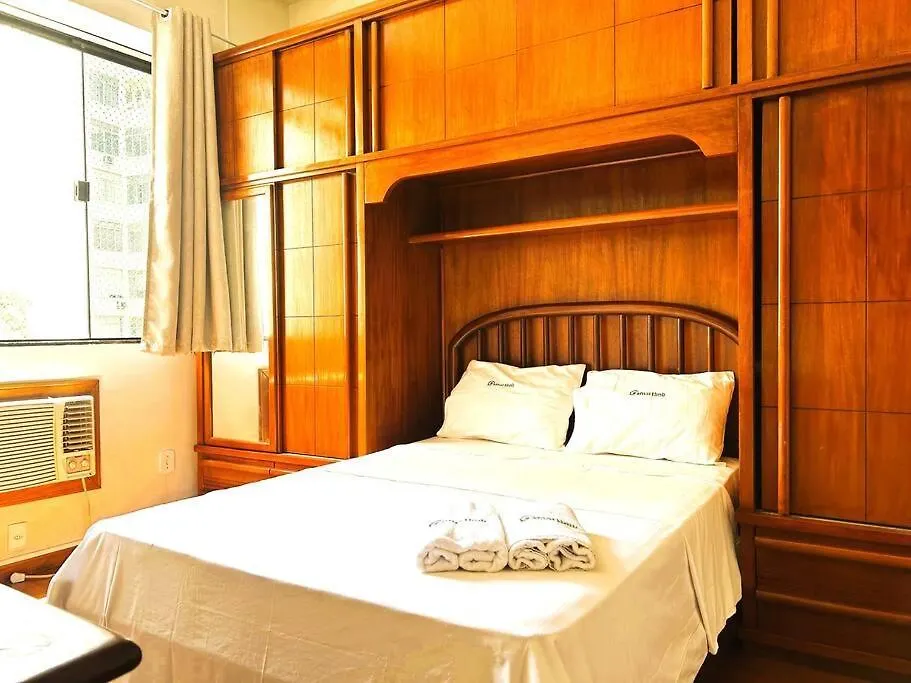 Amplo Apartamento no Posto 4-1